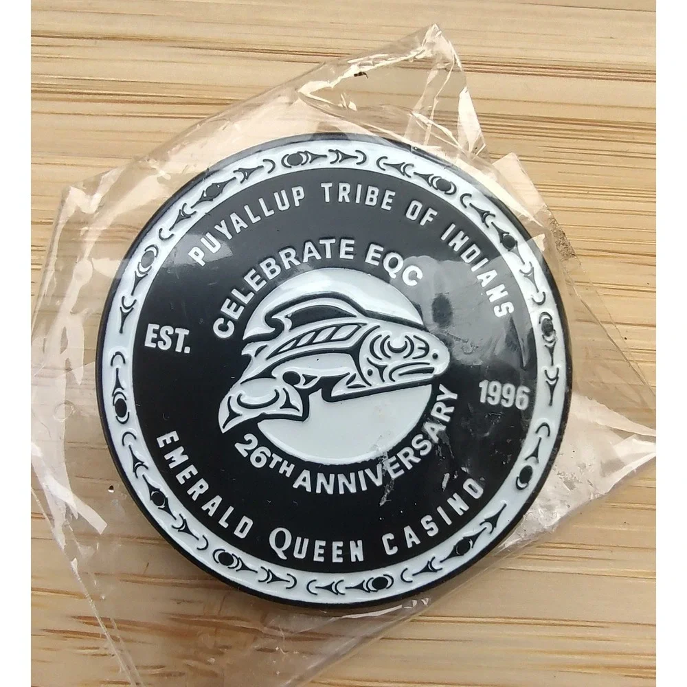 Emerald Queen Casino 26th Anniversary Lapel Hat Pin Sealed J200